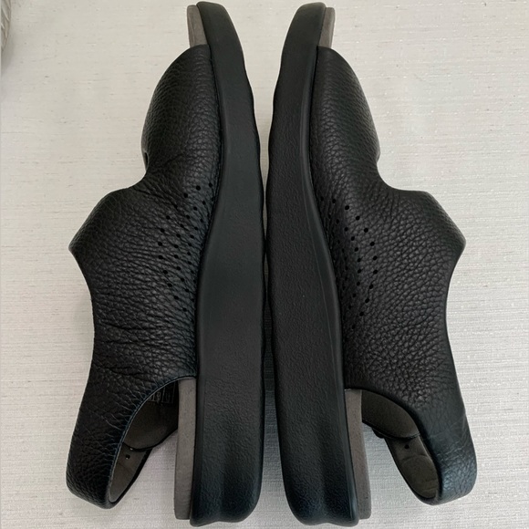 SAS Black Leather Relaxed Heel Strap Sandals Woman’s 11.5N(Narrow) - Picture 9 of 13